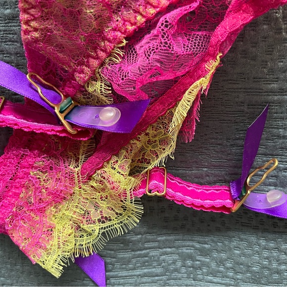 RARE Agent Provocateur Ariel Full Set — pink/purple lace w/ yellow - Picture 4 of 16
